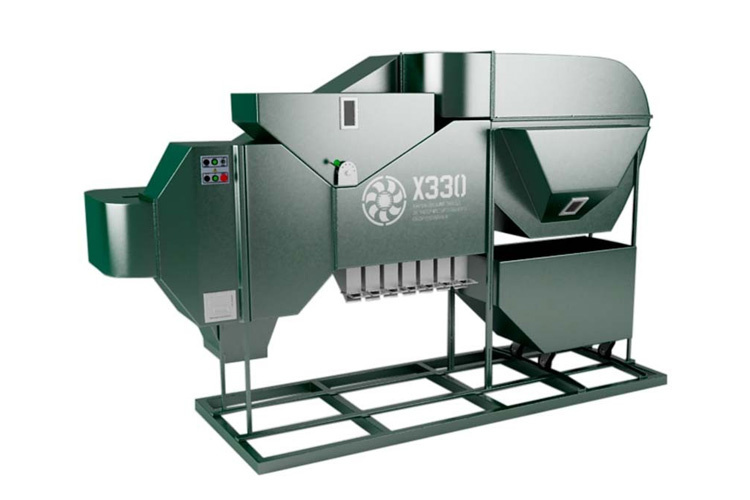 ISM separators with cyclone-sedimentation chamber
